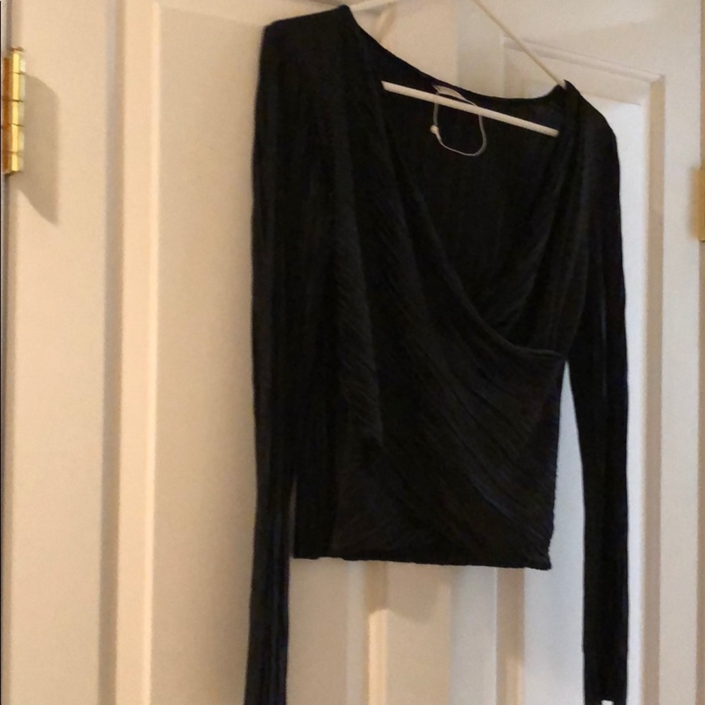 NWT Zara w/b collection wrap top black L